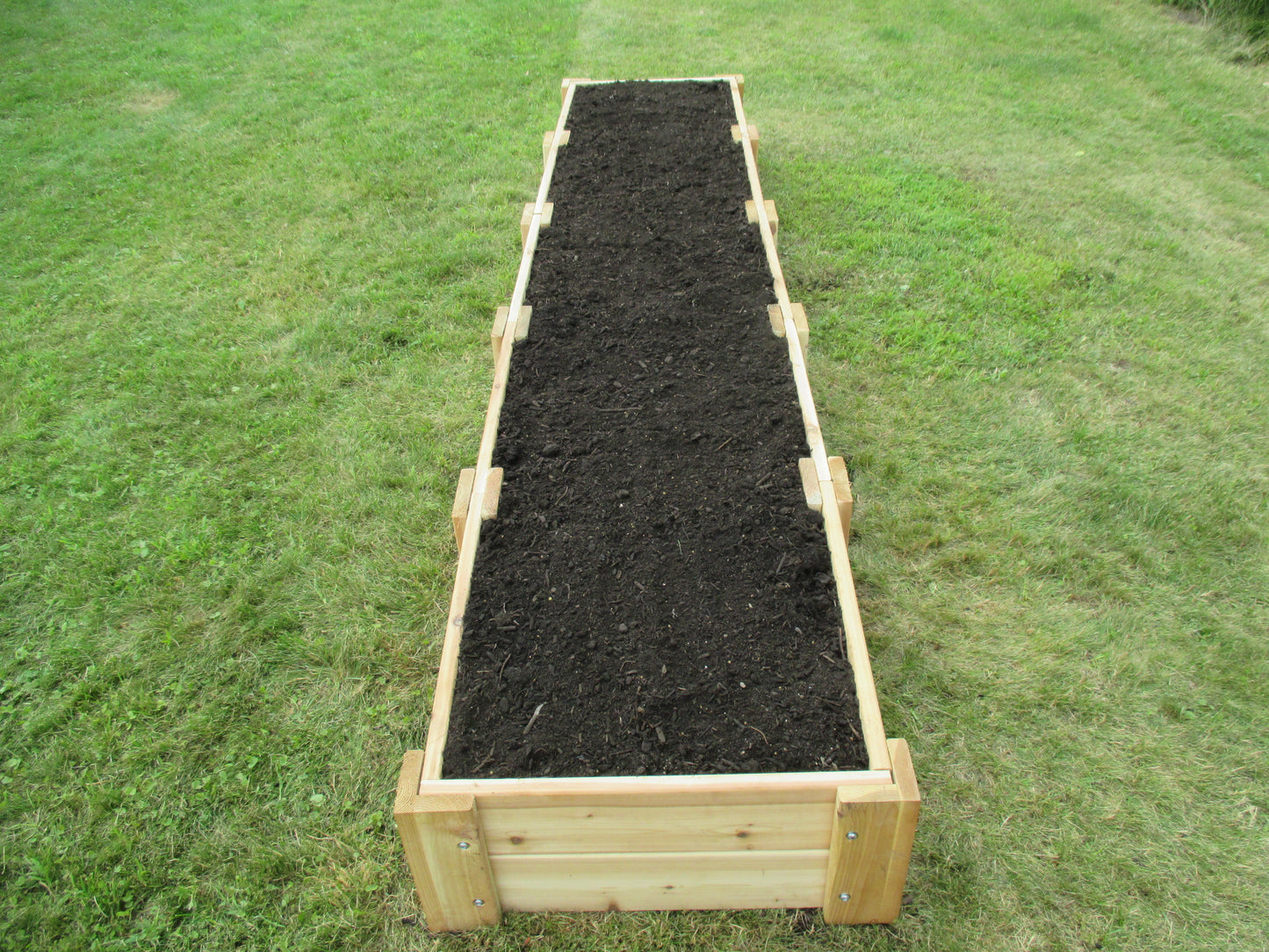 Cedar Raised Garden Bed - 2' x 10' x 11"