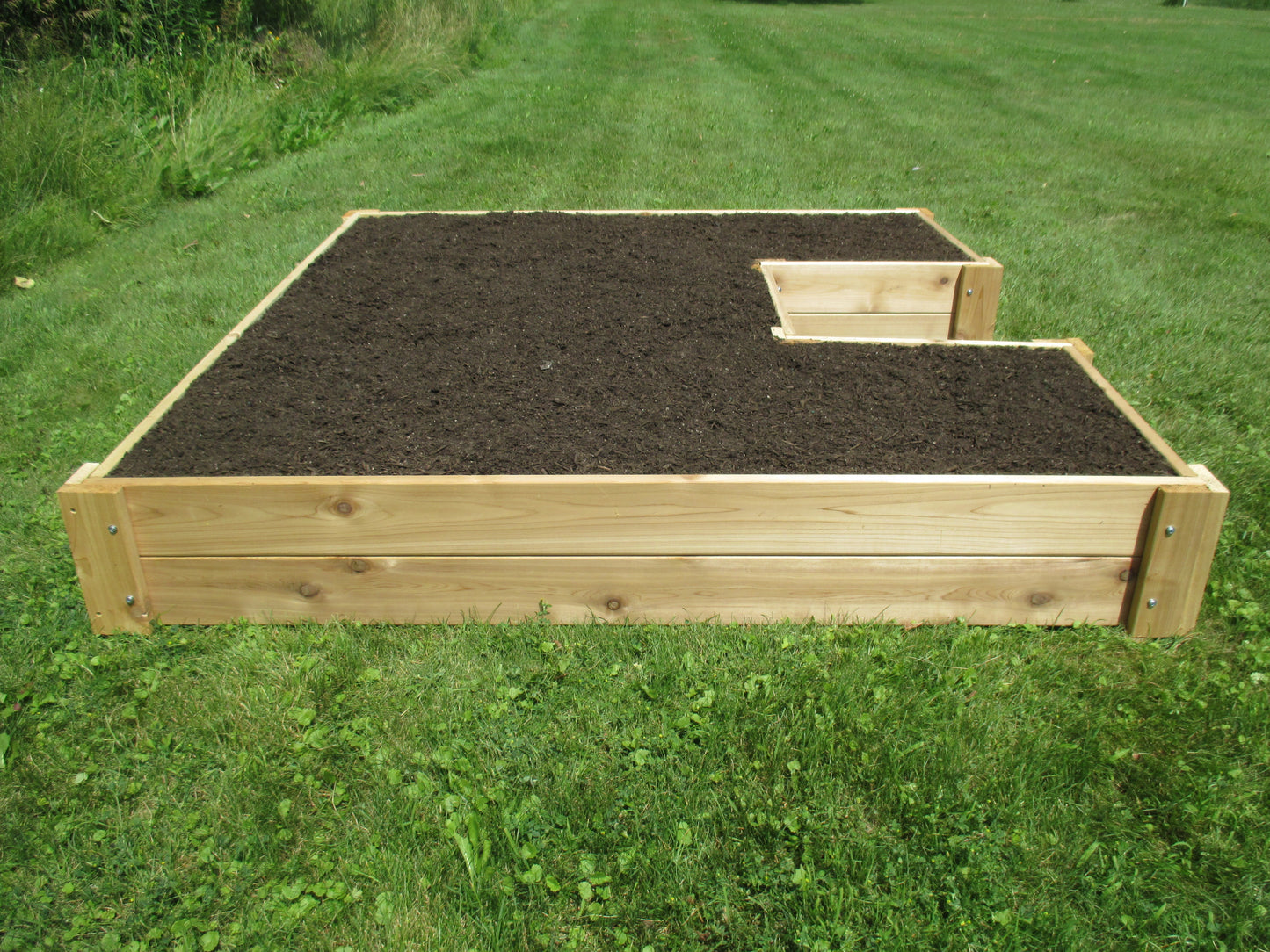 Cedar Raised Garden Bed - U-Shaped - 6' x 6' x 11"